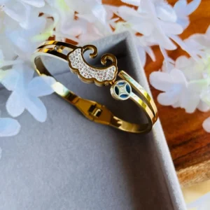 korean-golden-bracelet