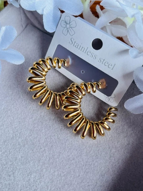 premium-golden-hoops