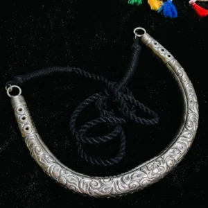 premium-silver-necklace