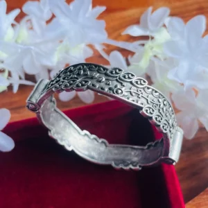 silver-replica-meena-bangle