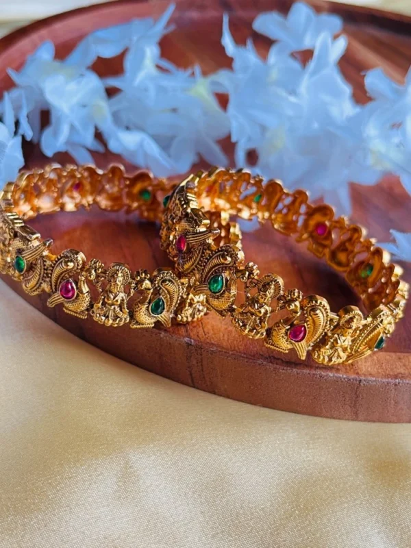 peacock-lakshmi-bangles