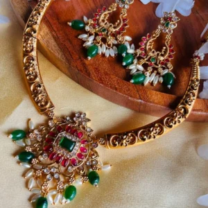 Kundan Jewellery