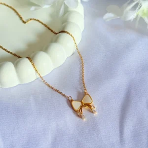 bow-pendant-necklace