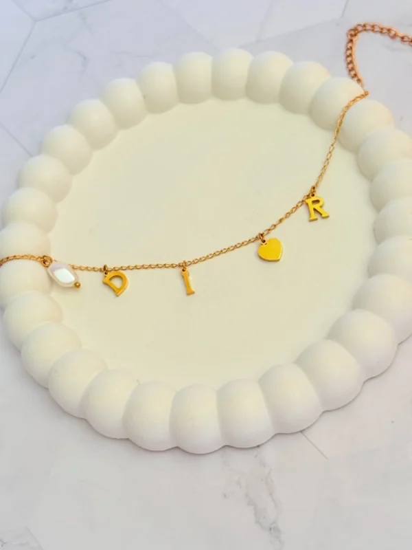 single-chain-layer-golden-bracelet