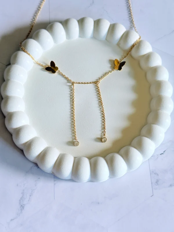 butterfly-pendant-necklace