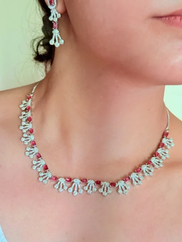 red-white-premium-necklace-set