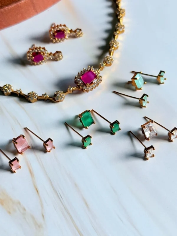 ad-stone-necklace-set