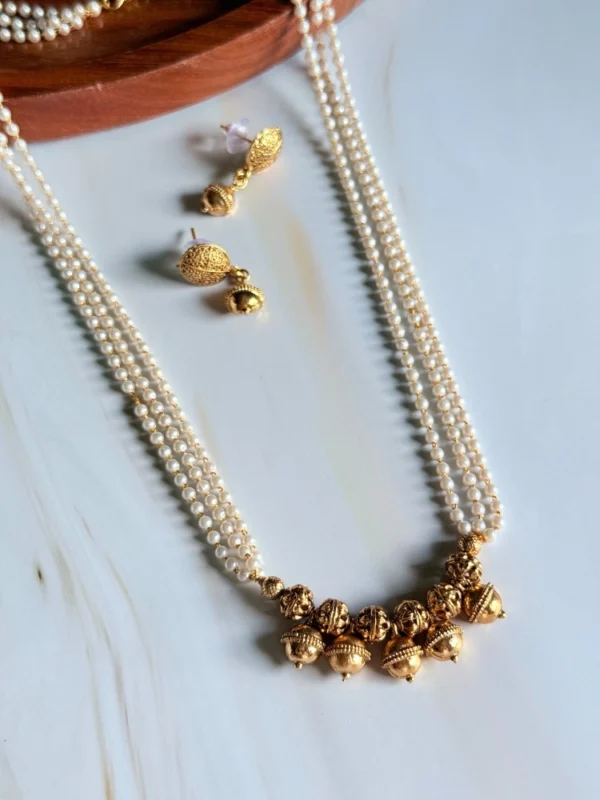 traditional-long-necklace-golden-set