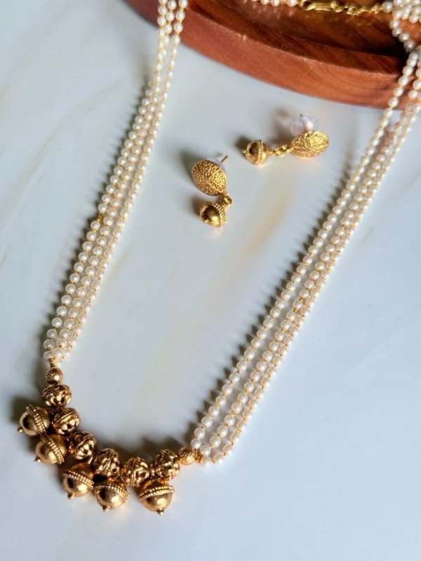 Golden-ball-pearl-necklace-set