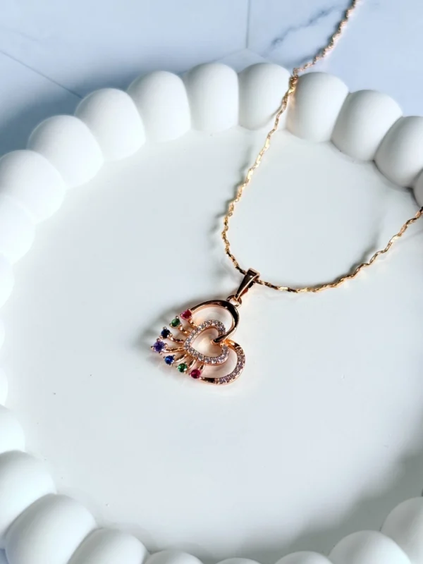 premium-love-pendant-necklace