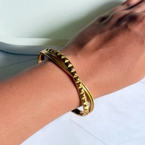 dual-layered-western-bracelet