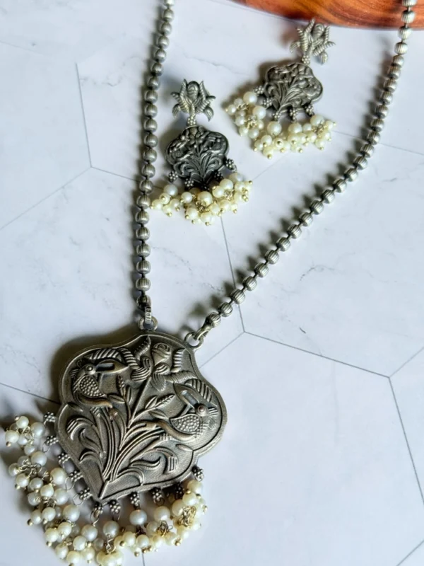 bird-pendant-moti-silver-oxidised-set