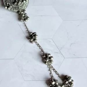unique-ghungroo-oxidised-bangle