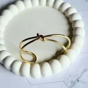 western-knot-bracelet