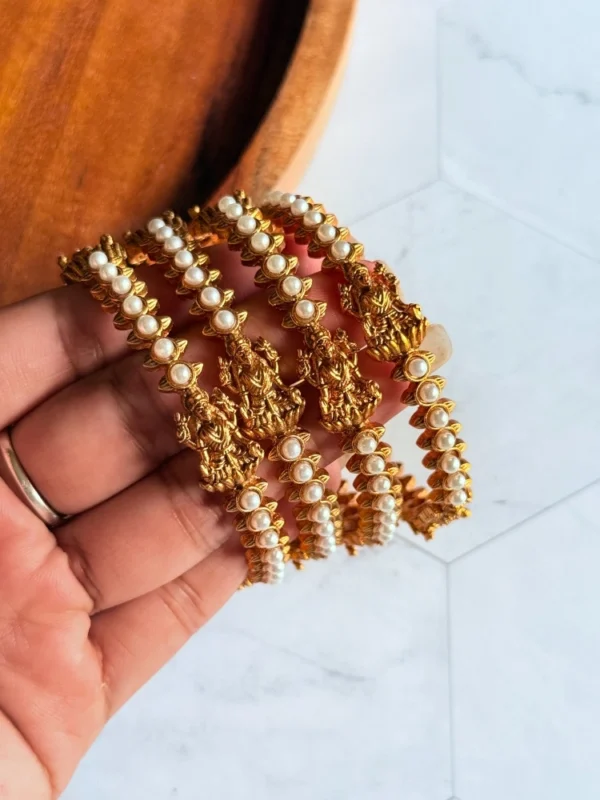 lakshmi-temple-bangle-set