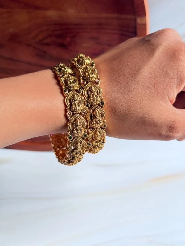 lakshmi-bangles-2-piece-set