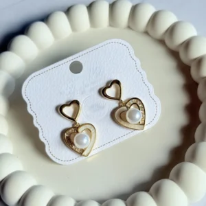 pearl-love-stud