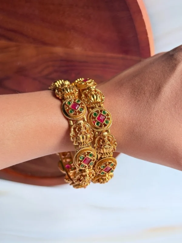 traditional-bangles-pair