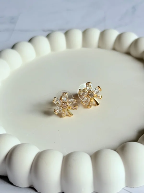 western-stone-flower-studs