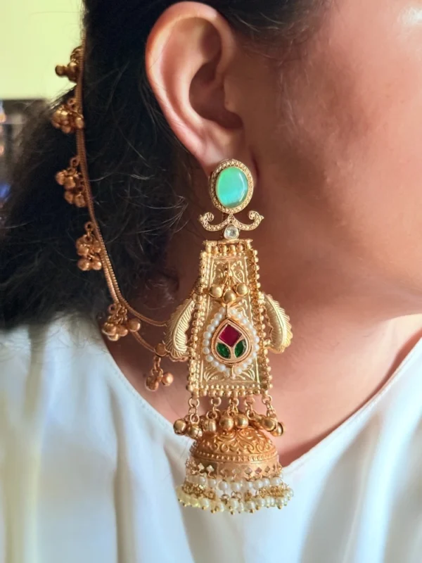 Kashmiri-pachi-kaan-chain-jhumkas