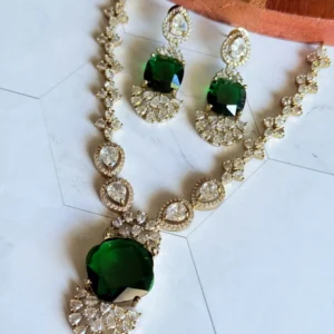 ad-green-necklace-set