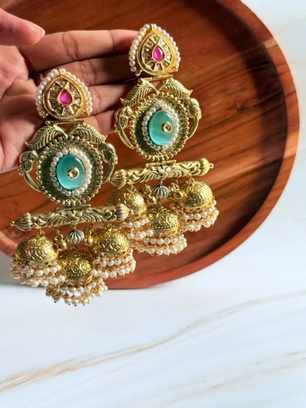 dual-tone-statement-jhumkas