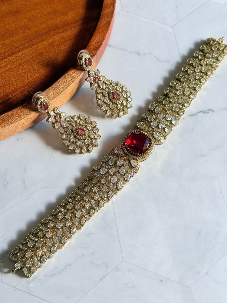 red-stone-victorian-ad-set