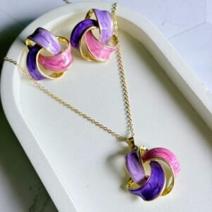 enamel-pendant-necklace-set