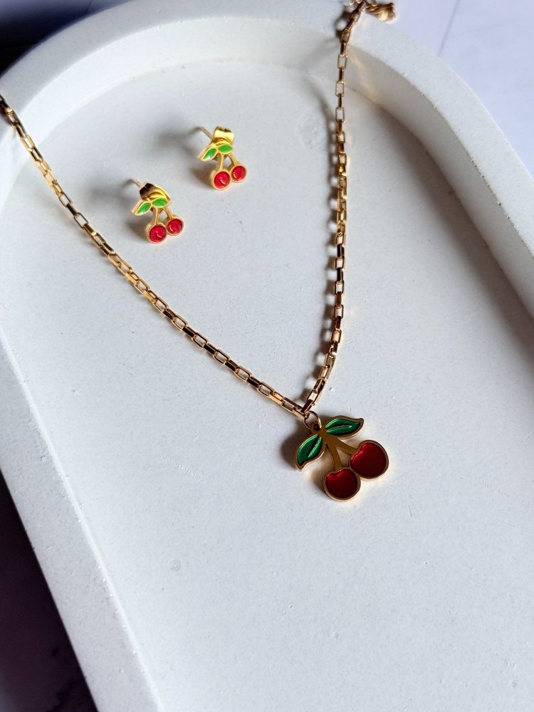 red-cherry-pendant-necklace-set