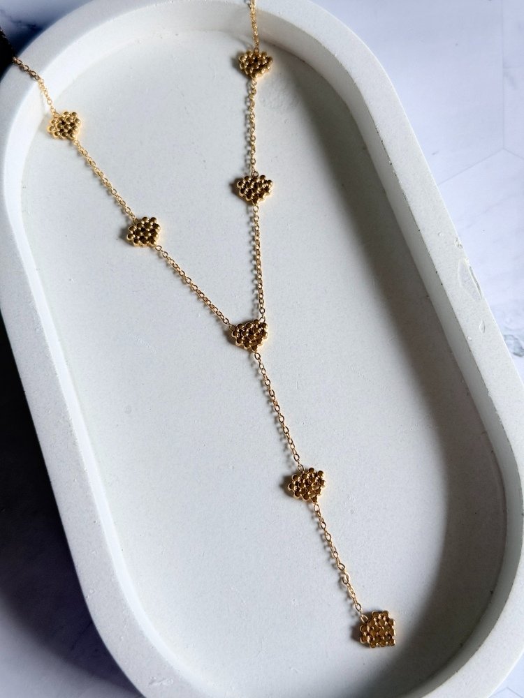 sleek-western-necklace