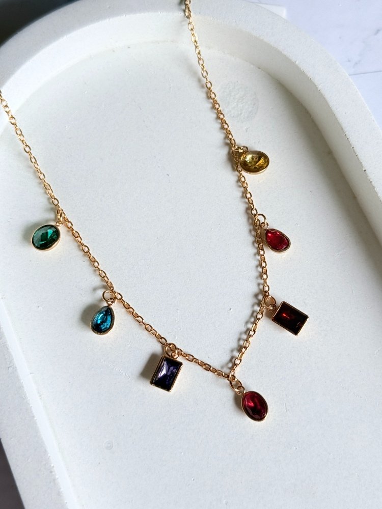 multicolor-crystal-necklace