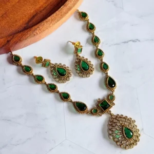green-ad-necklace-set