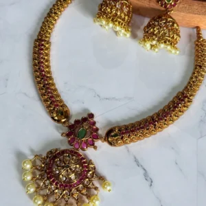 hasli-style-temple-necklace-set