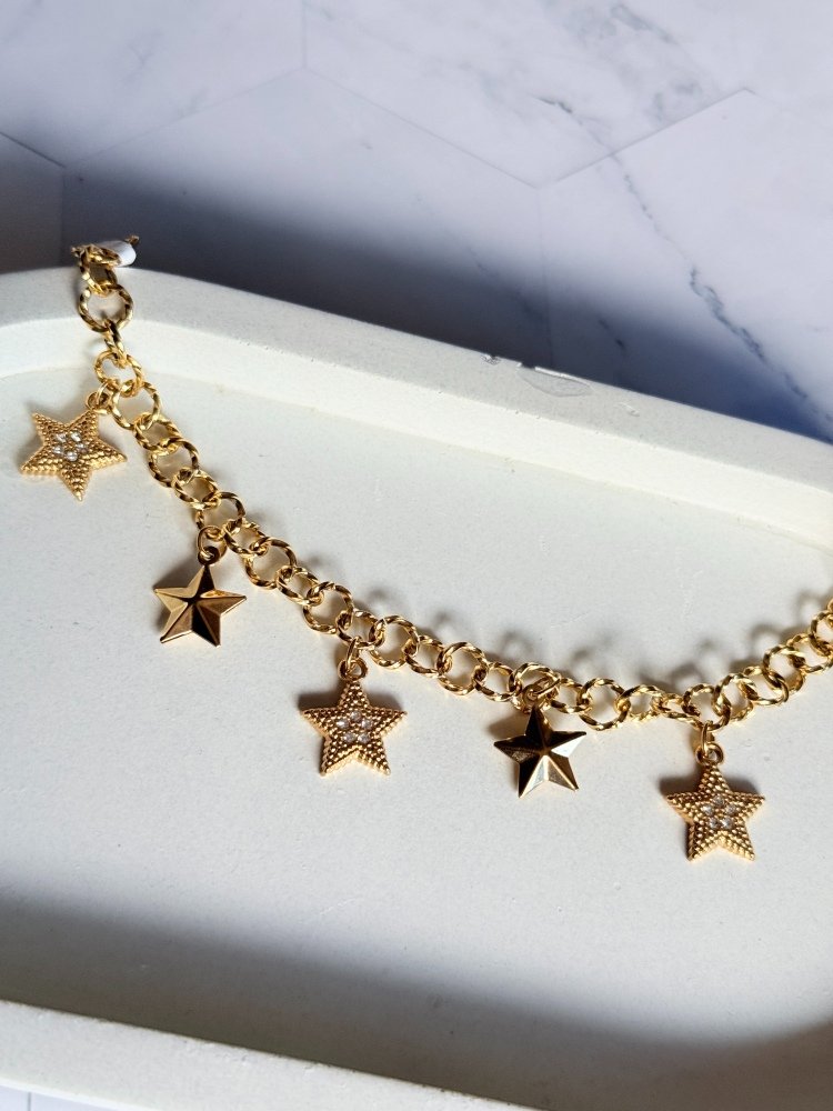 stylish-star-bracelet