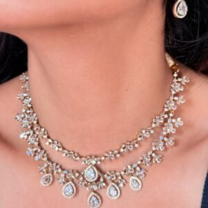 gorgeous-white-ad-necklace-set