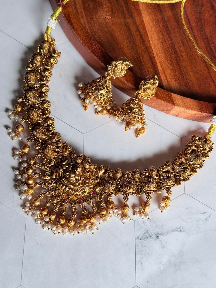 temple-lakshmi-choker-set