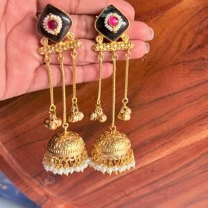 brass-mid-jhumka-earrings