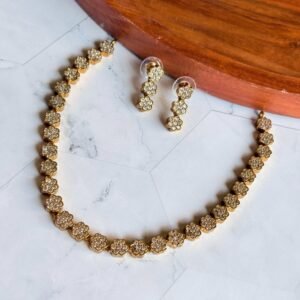 flower-stone-choker-set