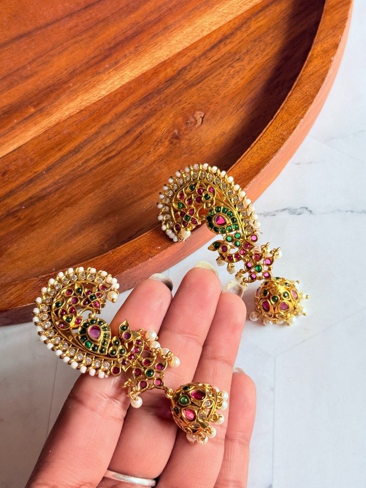 peacock-jadwa-stone-earcuffs