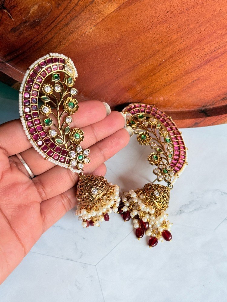 pink-green-jadau-kaan-jhumka