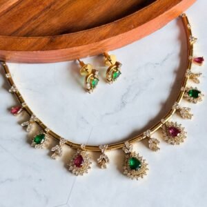 red-green-ad-necklace-set