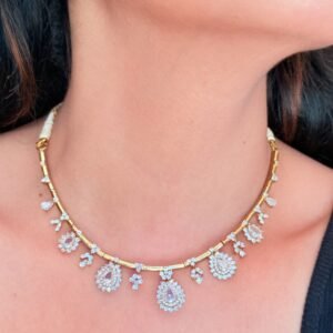 sleek-white-stone-necklace