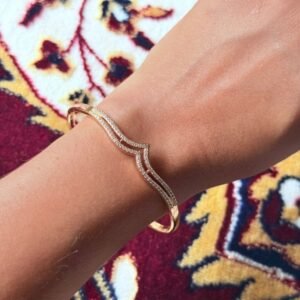 v-shape-bangle