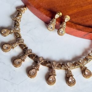 white-stone-choker-set