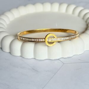 sleek-stone-bracelet