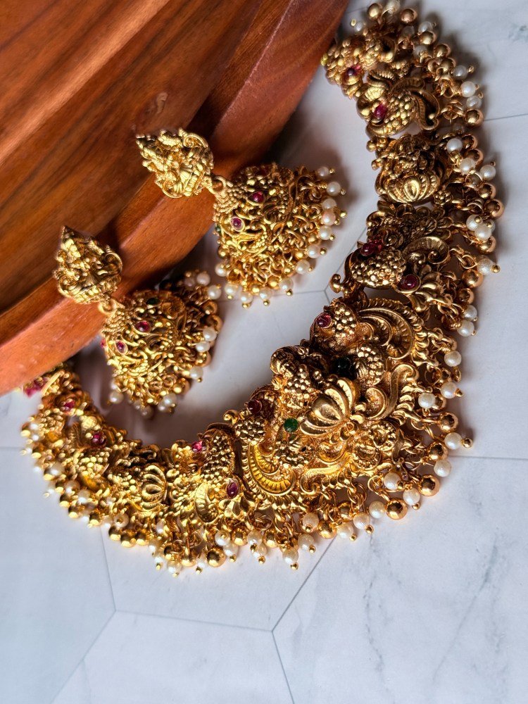 mahlakshmi-choker-set