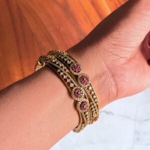 sleek-ad-temple-bangles
