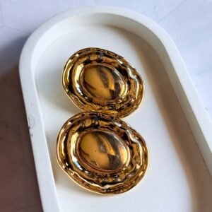 stylish-western-studs