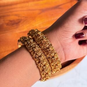 temple-bangle-golden-pair