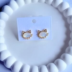 kitty-studs